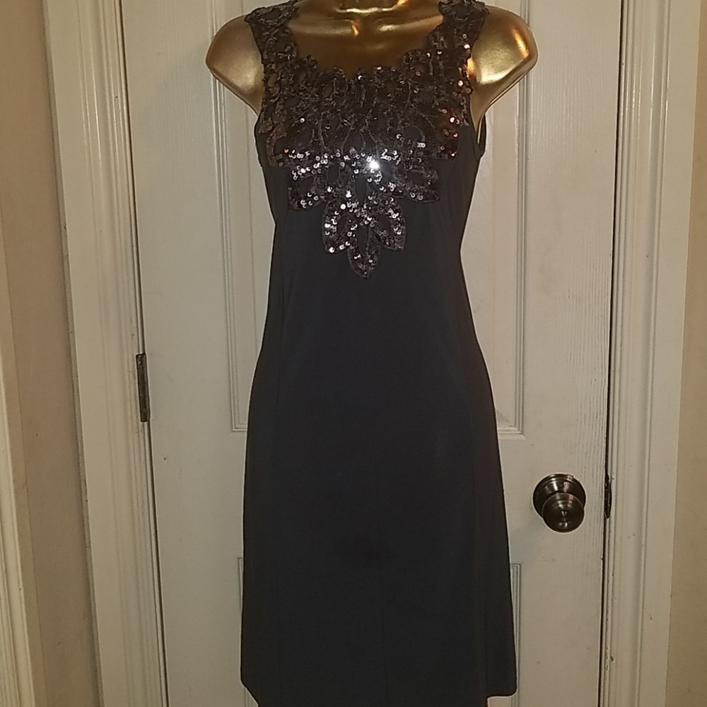 NIC&DOM COCKTAIL DRESS SZ M